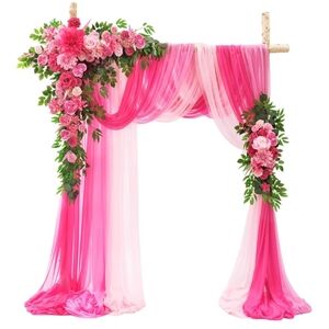 Tinge Time Hot Pink 2 Foral Arrangements And 3 Cloths